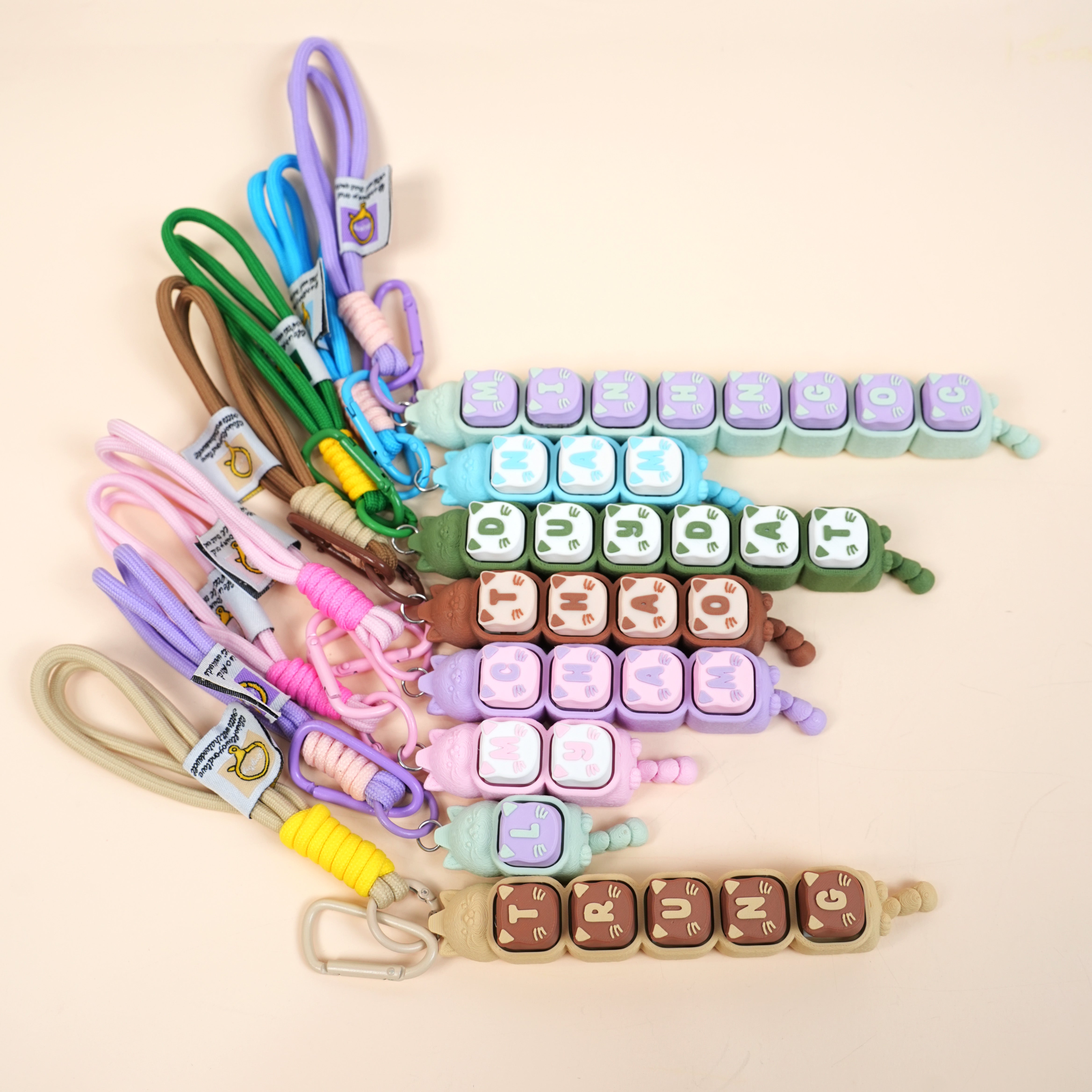 MÓC KHÓA KEYCAP CLICKY 3D KITTEN – TÙY CHỌN 1–10 KÝ TỰ