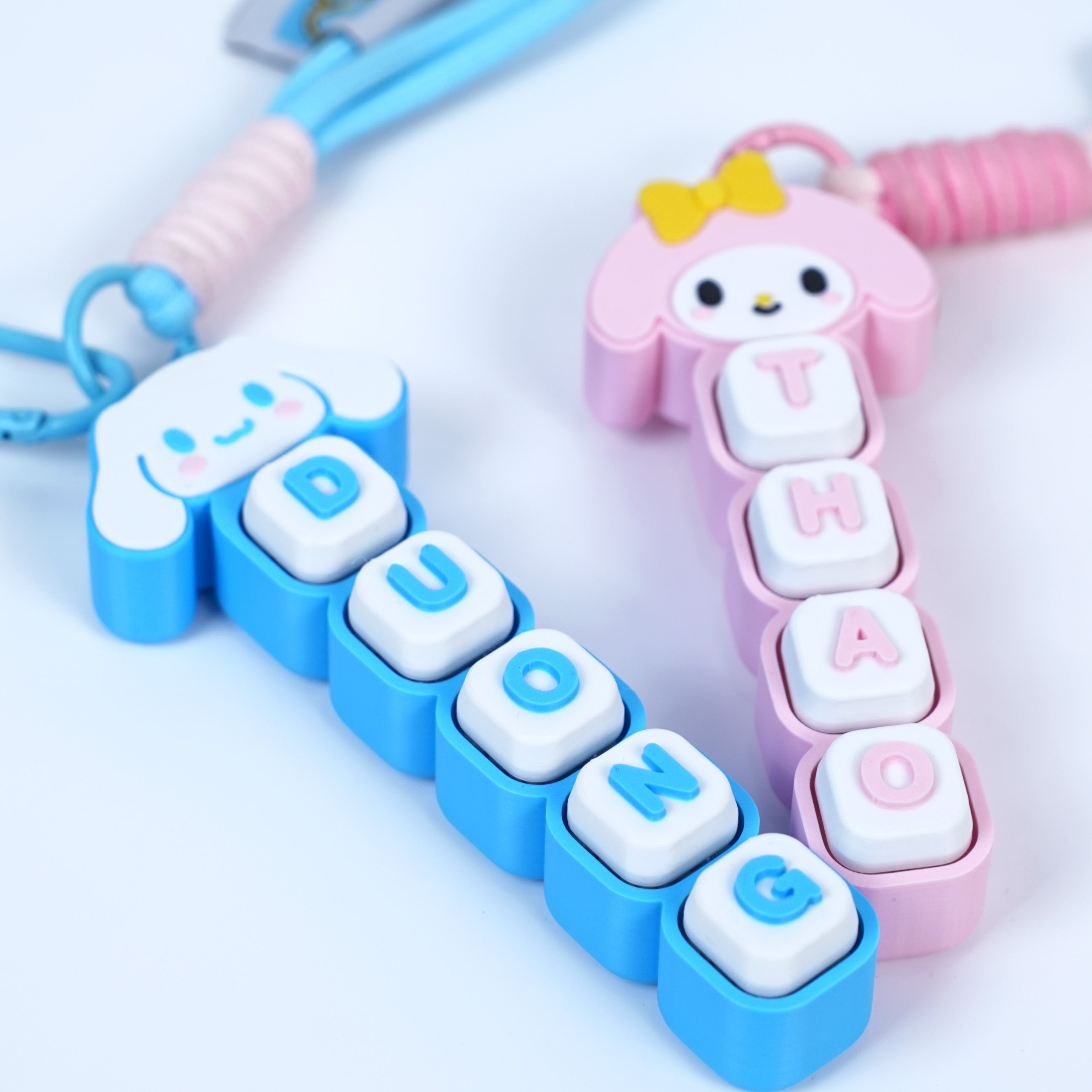Móc Khóa Keycap Nhân Vật Hoạt Hình Custom Tên Theo Yêu Cầu – Keychain Phím Cơ Cá Nhân Hoá