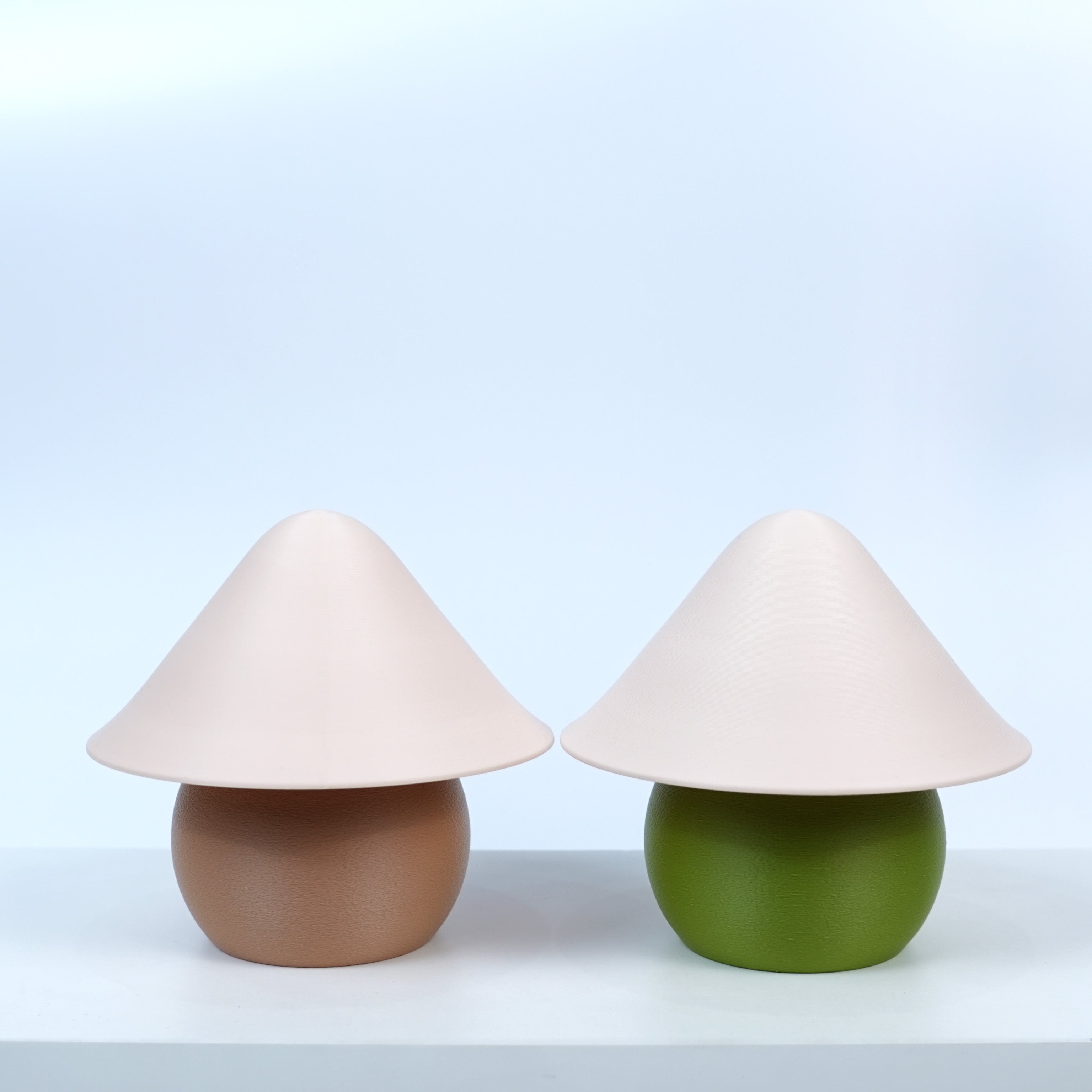 Amber Dome Lamp – Đèn Ngủ Trang Trí Đầu Giường, Ánh Sáng Vàng Ấm Sang Trọng