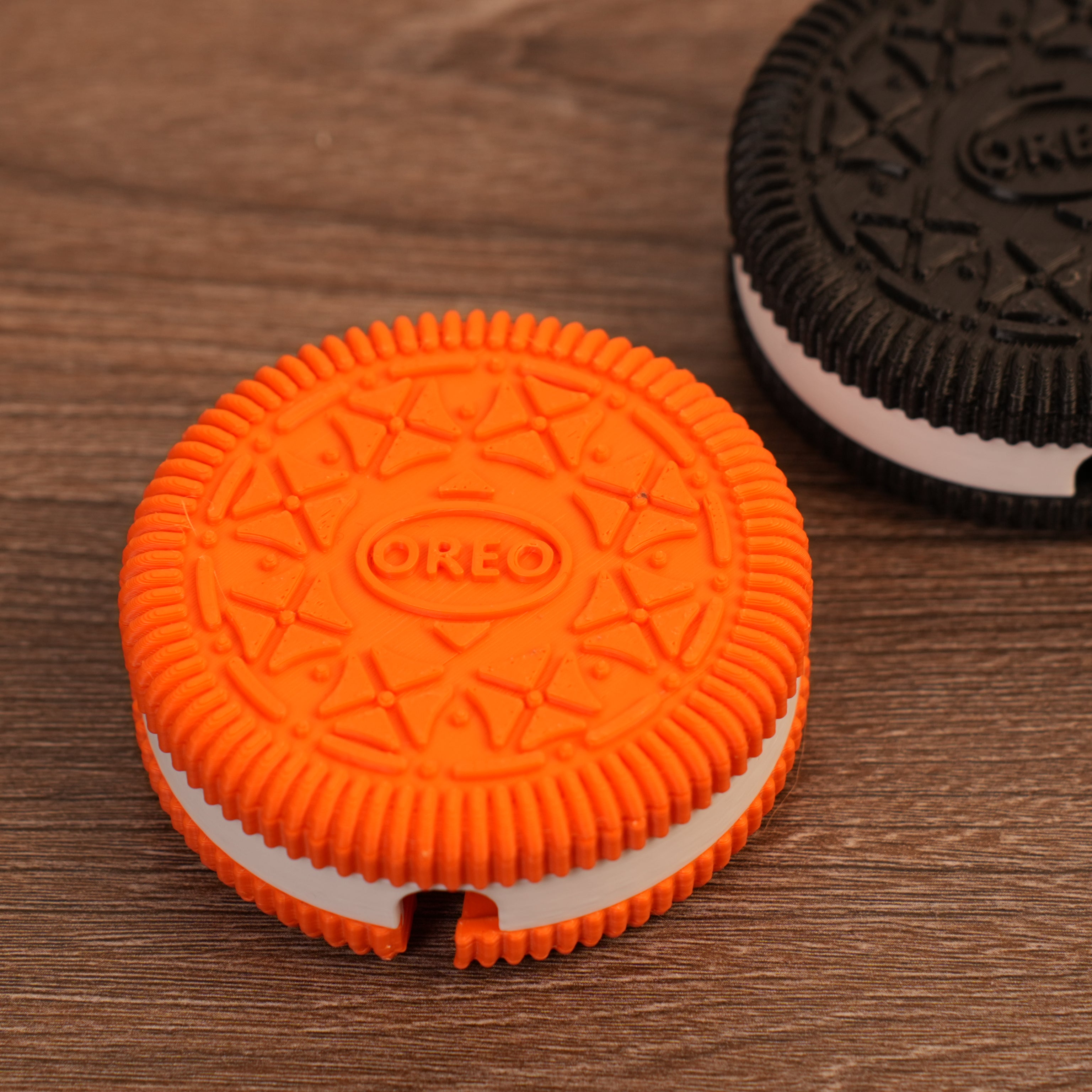 Cuộn Thu Gọn Dây Sạc Oreo