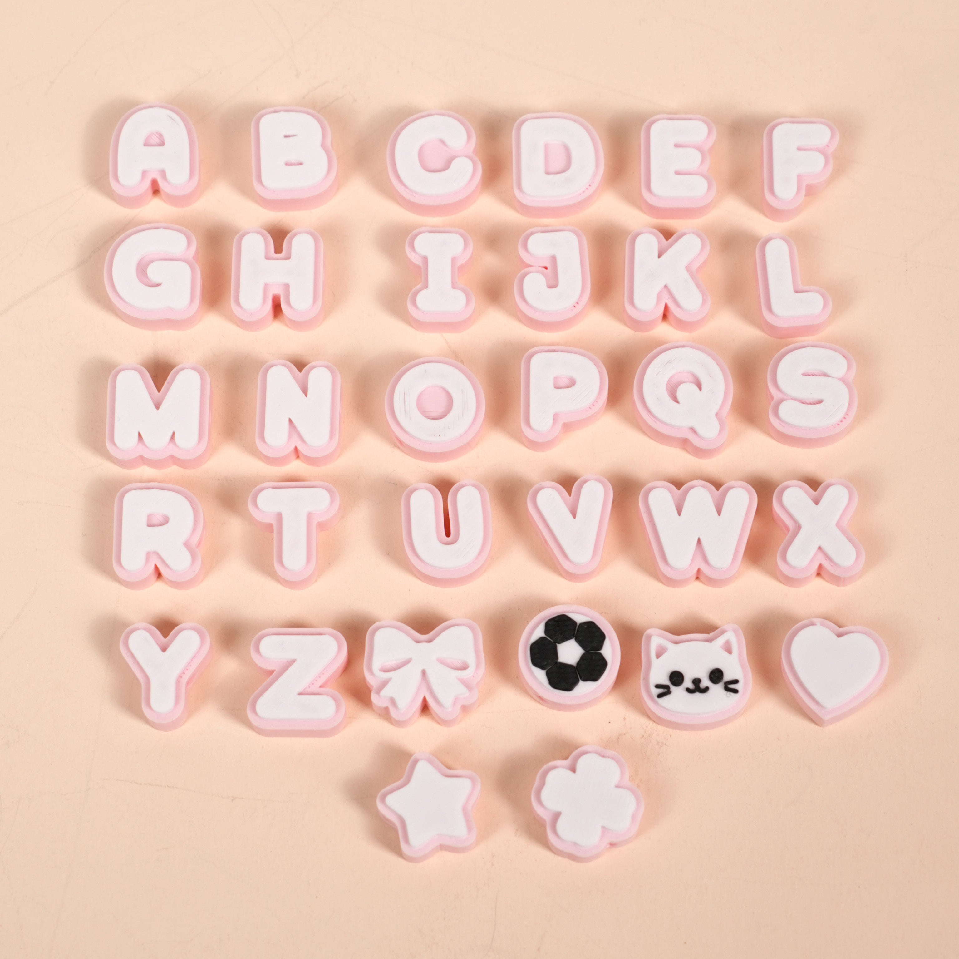 Charm Chữ Đục Mini Trang Trí Keychain - Charm Chữ Cái Pastel Tự Lắp Tên Cá Nhân Hoá